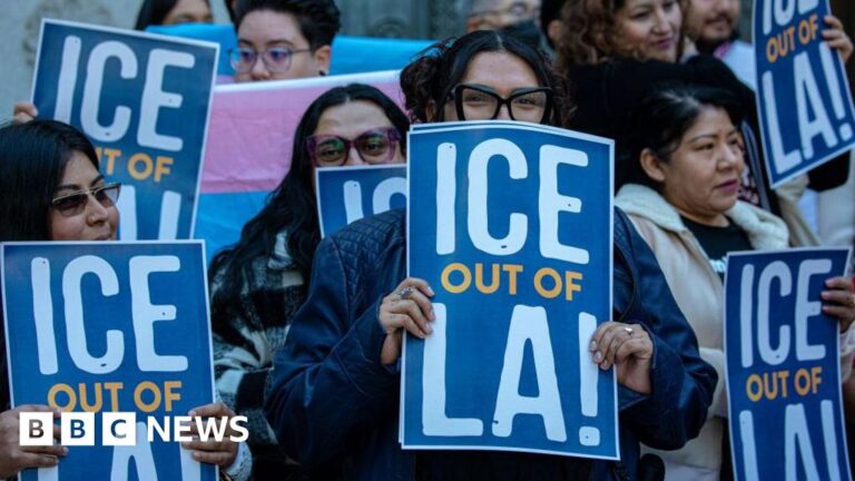 Los Angeles declares itself an immigration ‘sanctuary’